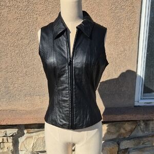Maxima Black Leather Zipper Front Fitted Womens Vest Size Medium